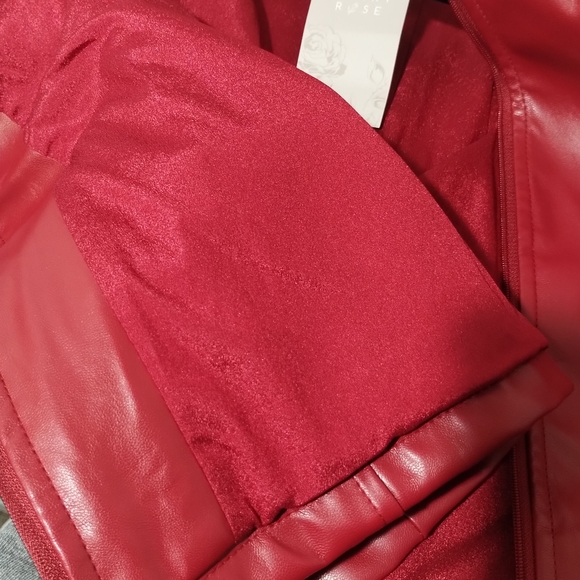 Burgundy Leather Jacket - Picture 6 of 11